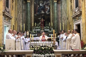 kardynał dziwisz w kościele świętego stanisława w rzymie
